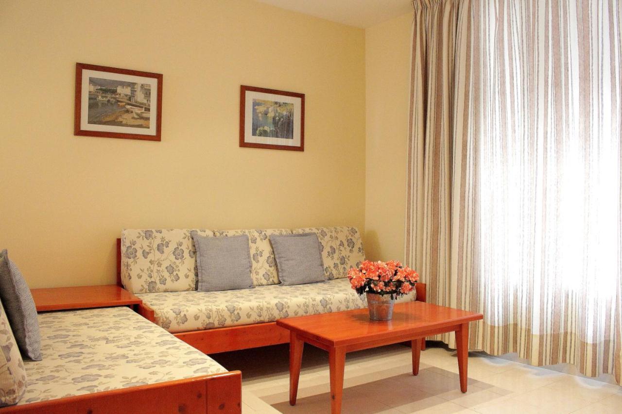Apartaments Tamariu Kültér fotó