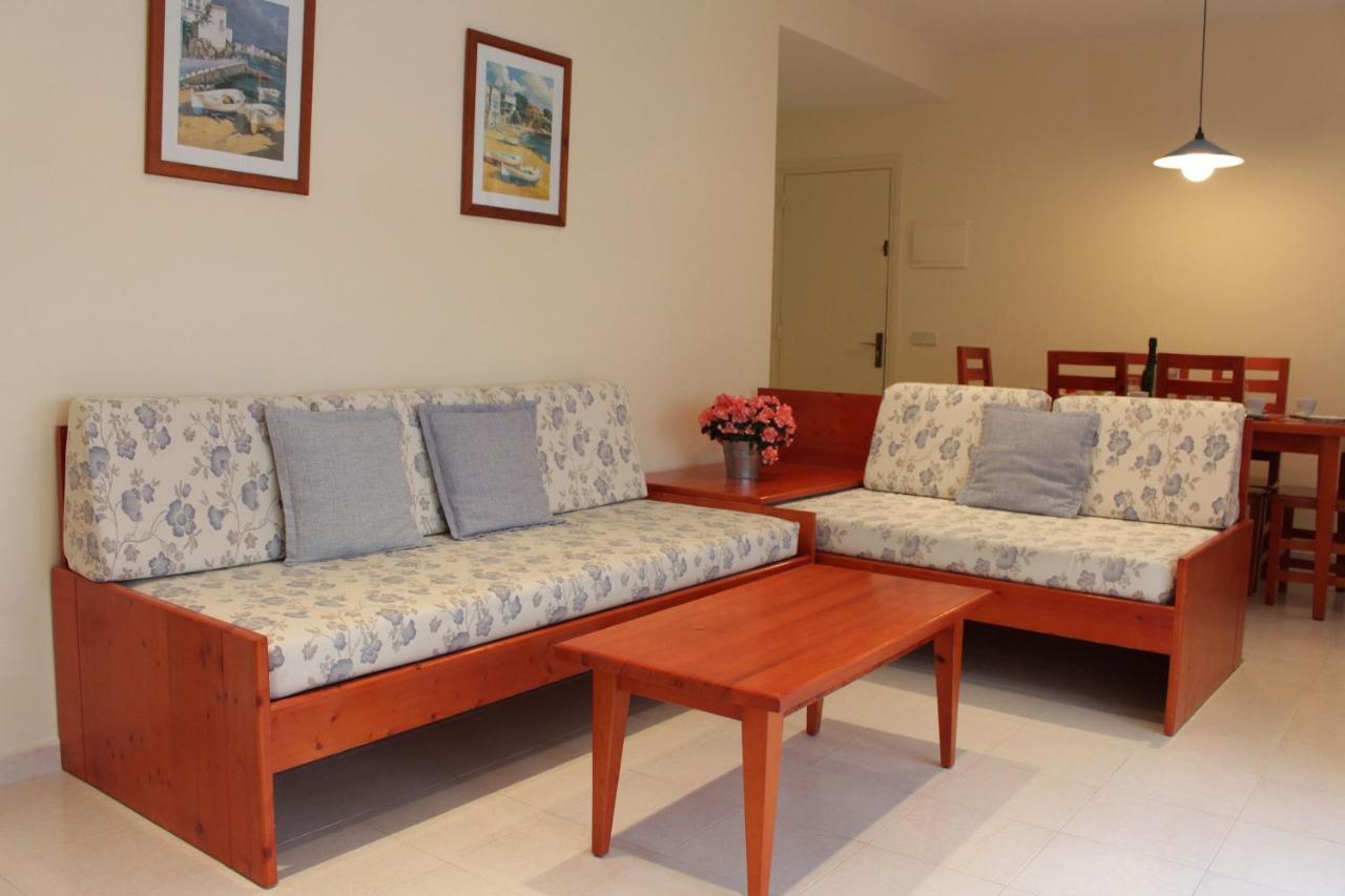 Apartaments Tamariu Kültér fotó